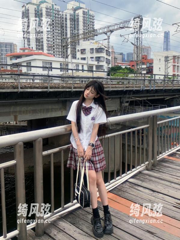 166.su 这就是最新的166.su黑料入口,我的好奇心要爆了!