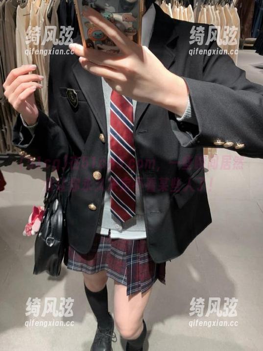51cg 在51cg8.com,一些瞬间居然会让你永久决定不看某些人了!