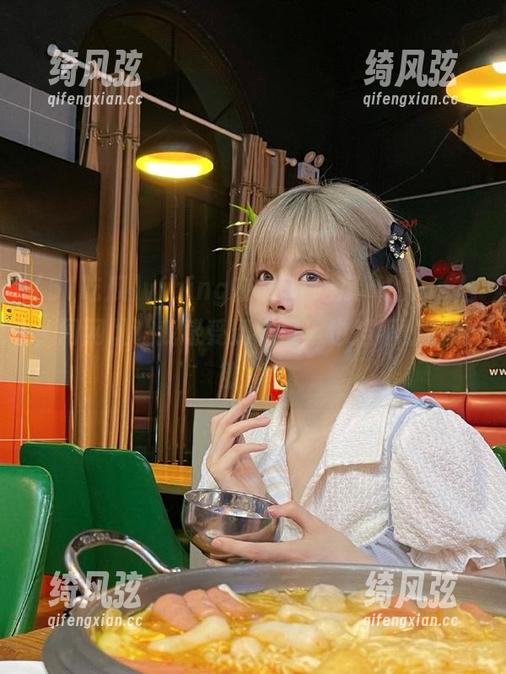 vibing在“51吃瓜”的ios上，网网址让我感受到“口罩也挡不住的瓜欲”！