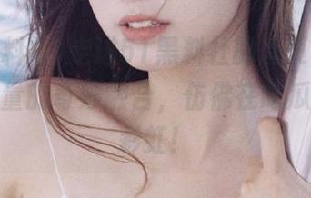 走进51黑料社的首页，黑料和正能量的奇妙融合，仿佛在吃瓜时看见彩虹！