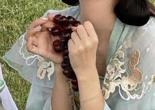 想看最新的吃瓜素材？91吃瓜中心传送门帮你搞定
