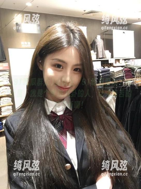 潜伏在“91吃瓜群众”网址里，我是个专挑八卦的人，让人咋舌的瓜不断啊！