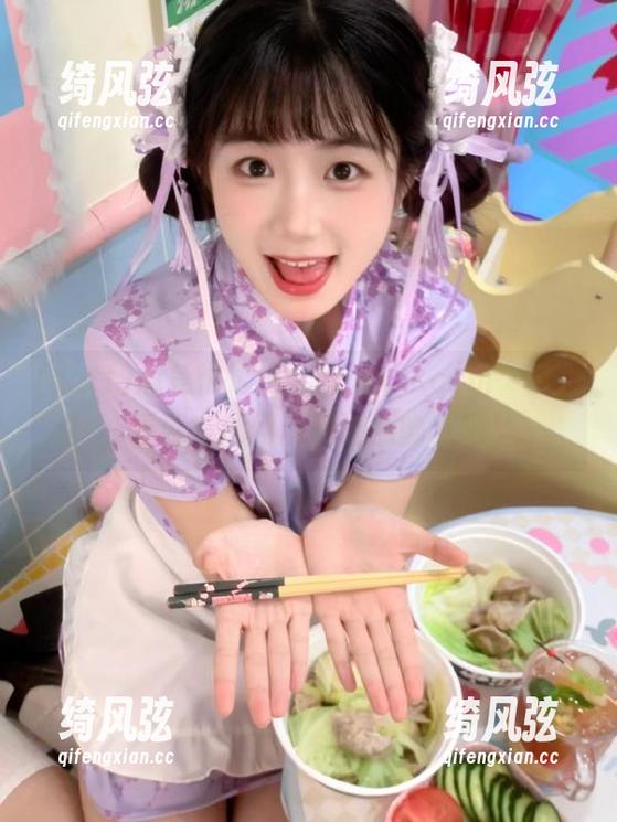 急急忙忙点“zztt09.ccm”链接，看网友如何玩转暗黑幽默吧！