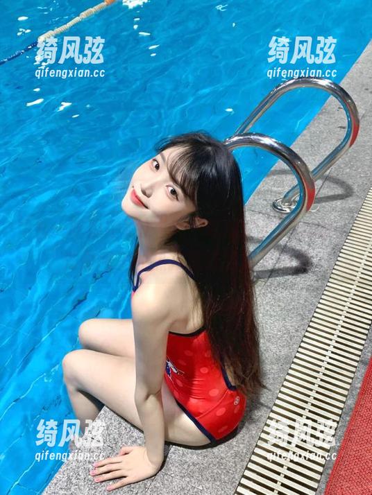 九一吃瓜中心 “九一吃瓜中心”app,光是网里的热搜就让我目不暇接