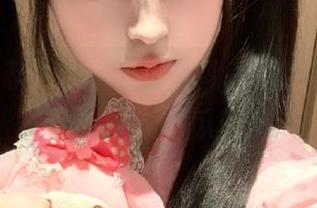 观看八哥黑料，居然有长得像外星人的瓜！