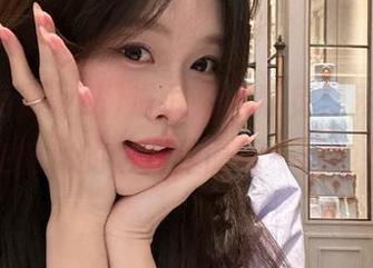 进入“吃瓜免费网站”，就像在隐秘的包间里面看一场边缘戏。