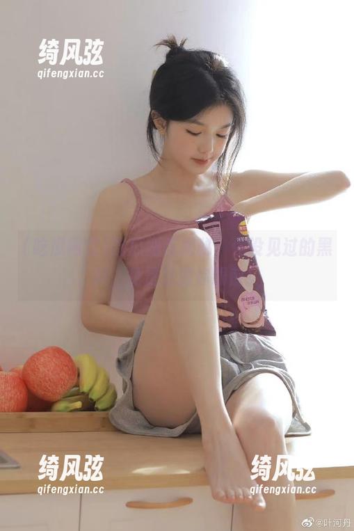 吃瓜网红揭秘，你没见过的黑料，免费送到你眼前！