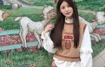 “天天吃瓜网”网址里的瓜真多，今天看到的和我上周看到的完全不一样，是我وحدجوجلالبحریددیوار后有感！