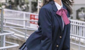 校园黑料大集锦，别忘了下载“我要吃瓜网”，如今不吃亏，未来可要埋怨哦！