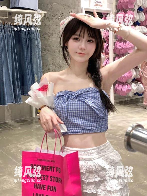 生活苦，我在“我要吃瓜网”的链接里放松心情，感觉被治愈了！