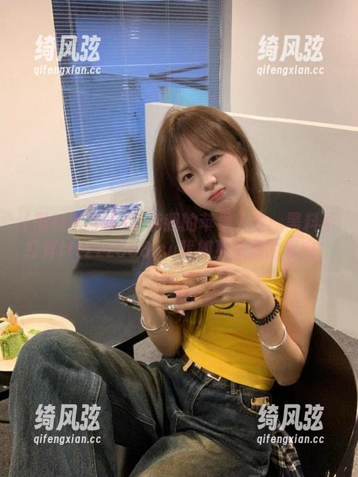 分享我的苹果人生：黑料不打烊tttzzz668.su犹如那嫩脆的果肉！