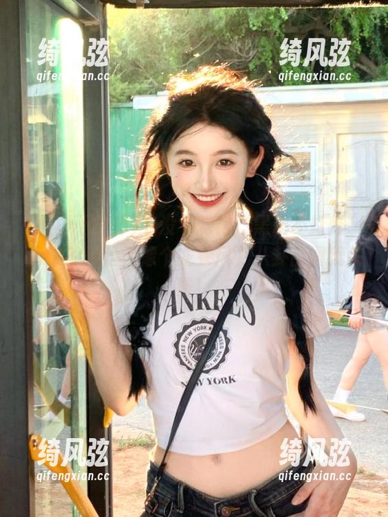 有没有觉得“黑料不打烊”app的传送门像个龙卷风，八卦刮得我头晕！