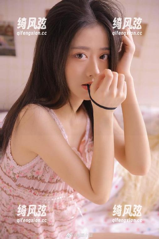 吃瓜小分队，传送门指向黑料网，8383不打烊！