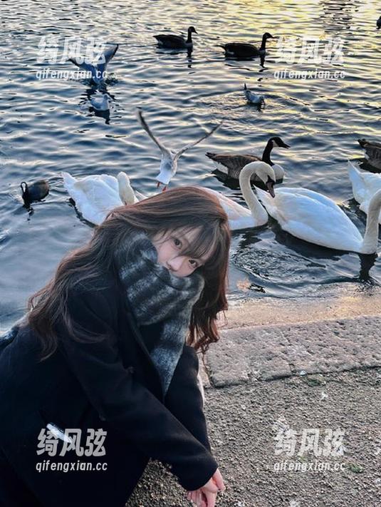 一键登录黑料网，瓜田小道讯息全都有，哈哈！